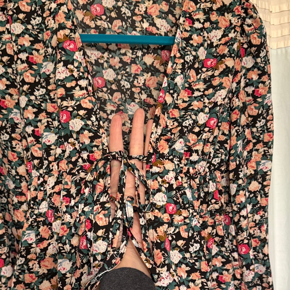 SHEIN Multicolor Floral Patterned Garment